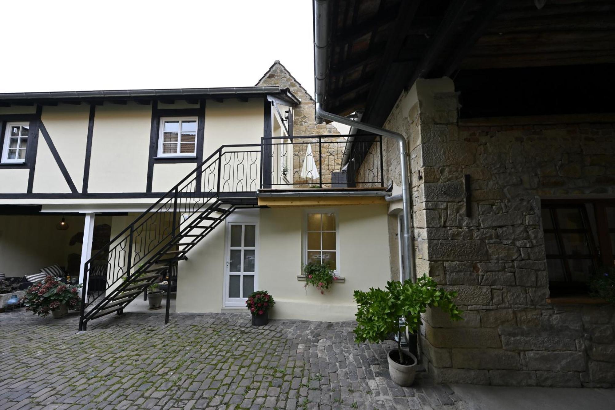 Gaestehaus & Weingut Gehrig Weisenheim am Sand Rom bilde
